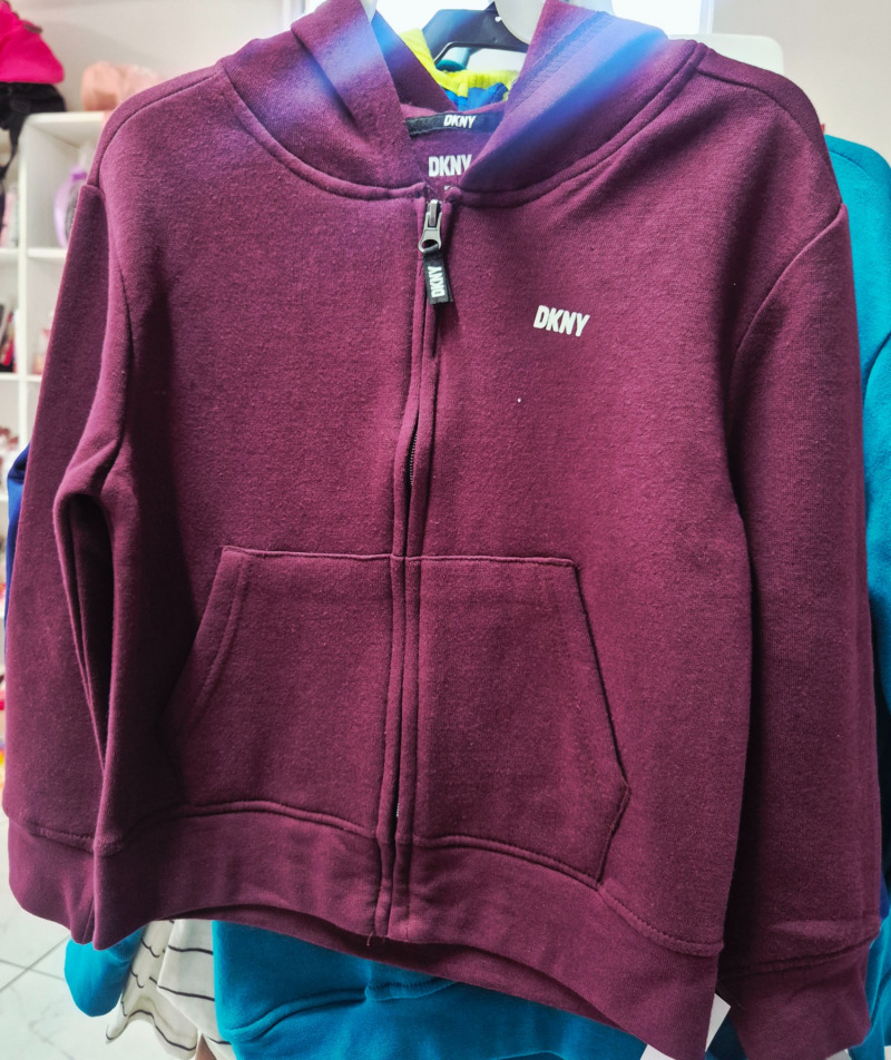 sueter dkny