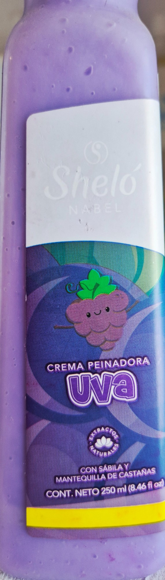 9 crema peinadora uva y fresa
