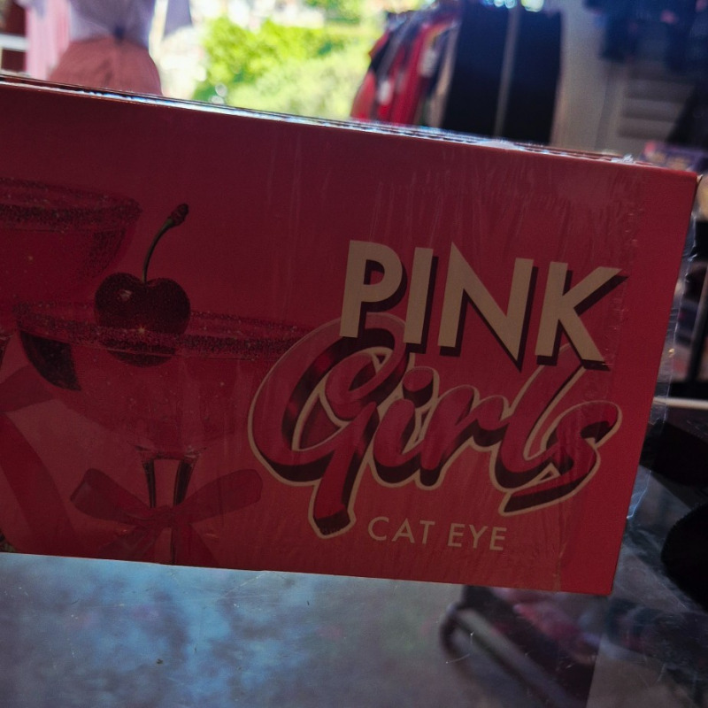 pink girls