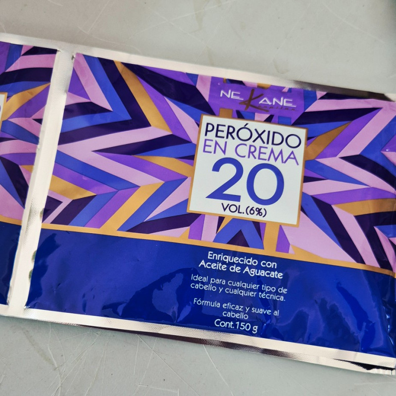 Polvo decolorante 20 vol