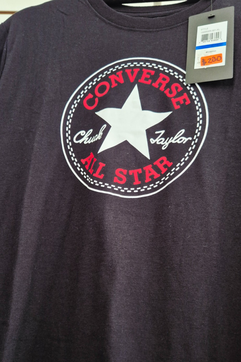 Playera converse