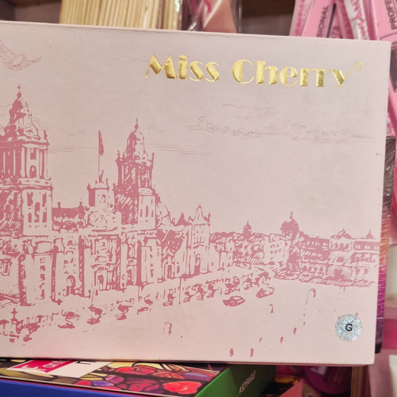 Miss cherry
