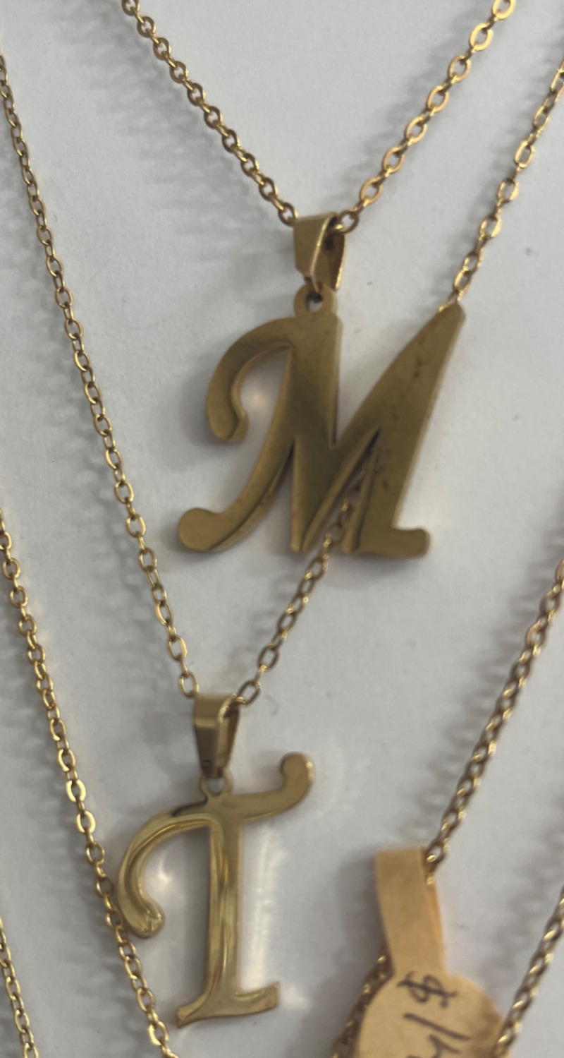 Cadena de letra grande