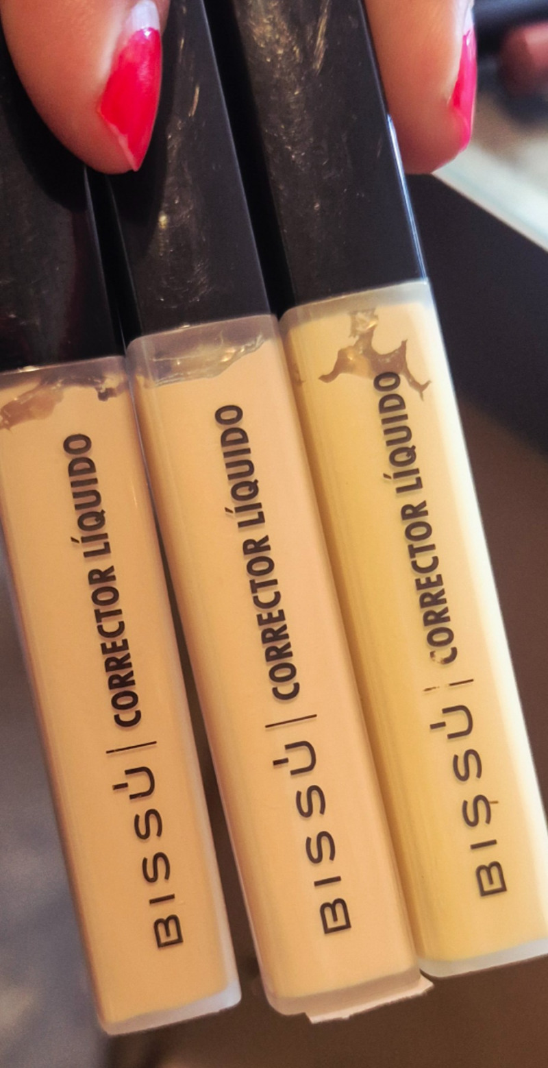 CORRECTOR BISSU