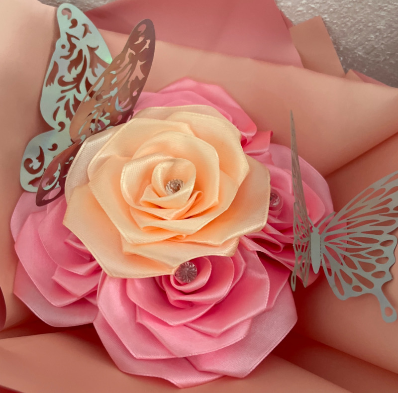 5 rosas