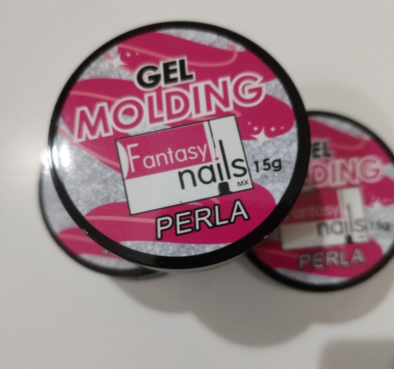 Gel molding perla
