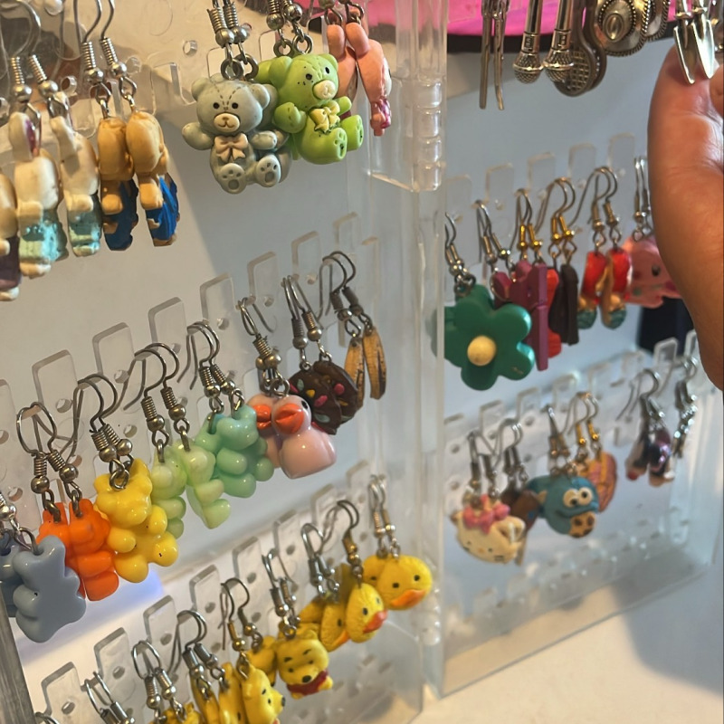 Aretes personajes/ animados