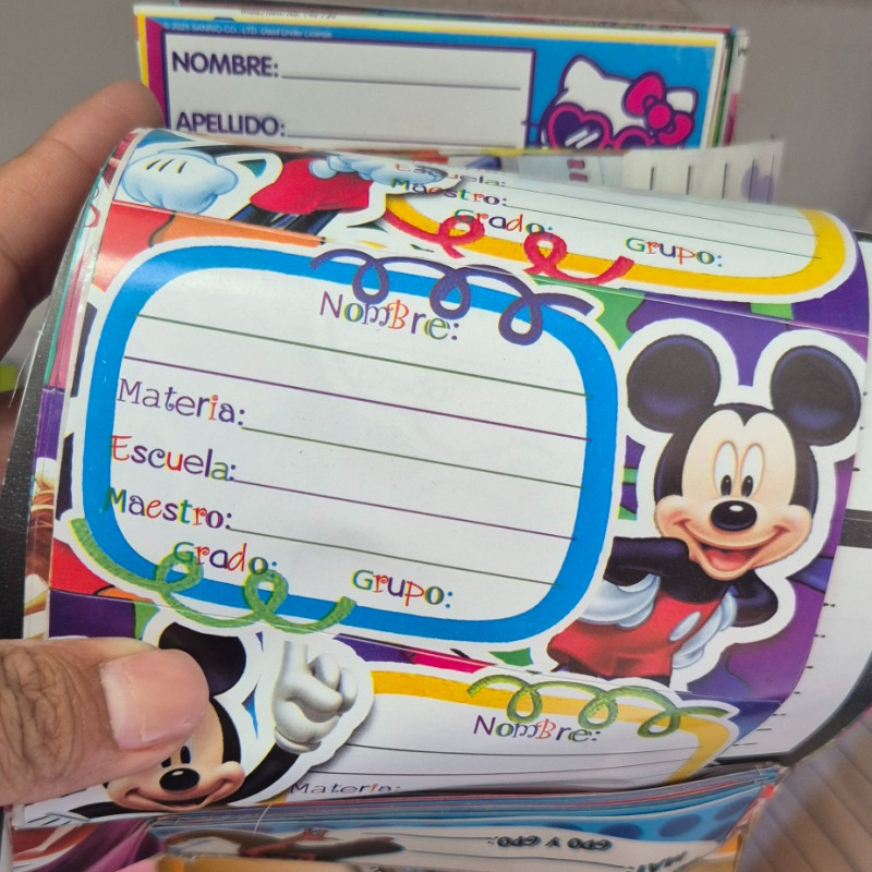 Etiquetas escolares