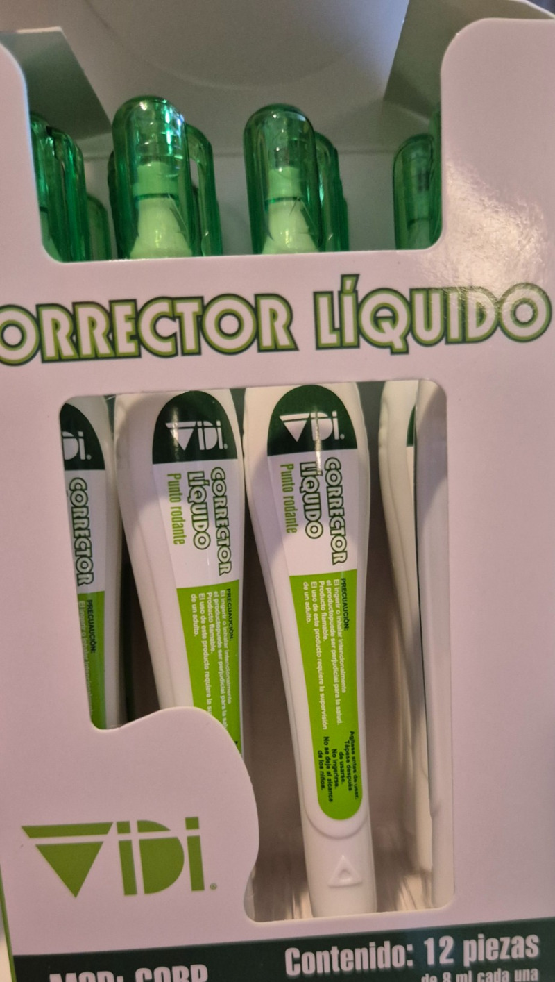 Corrector pluma