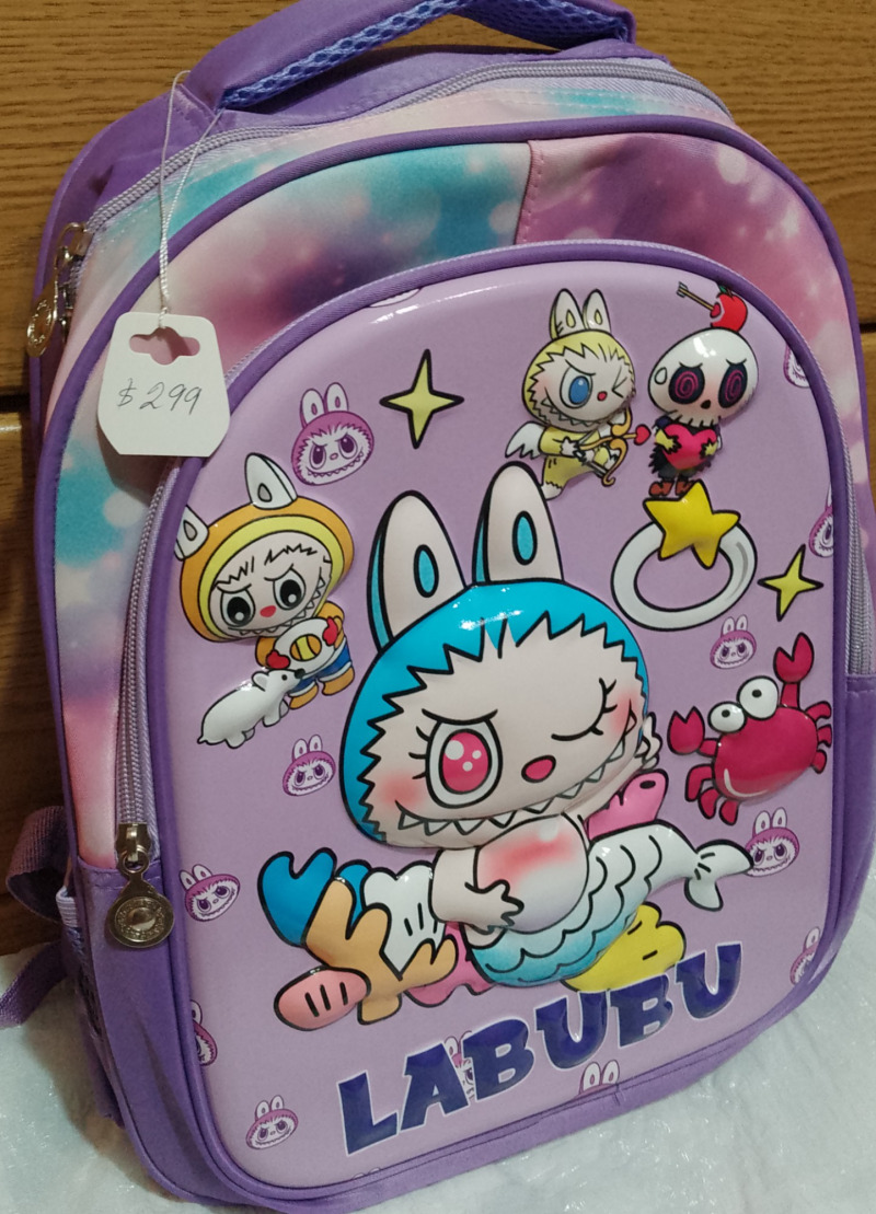 Mochila labubu