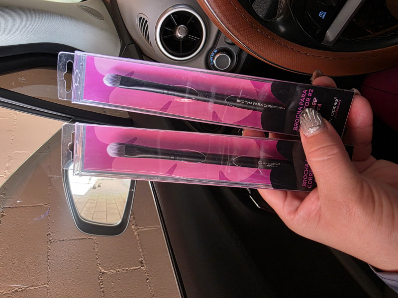 Brochas corrector