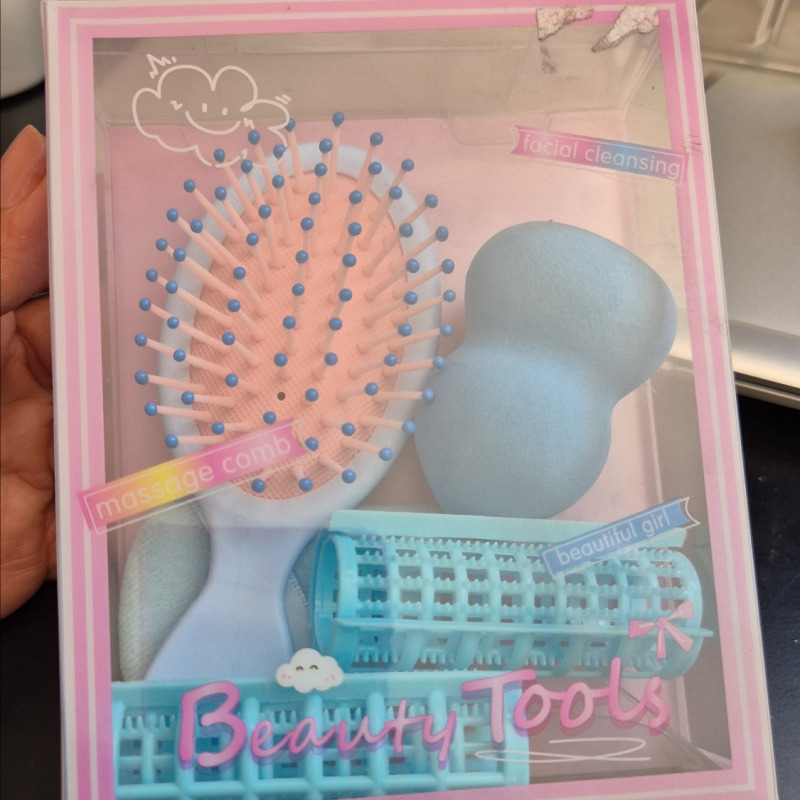 Betel beauty tools