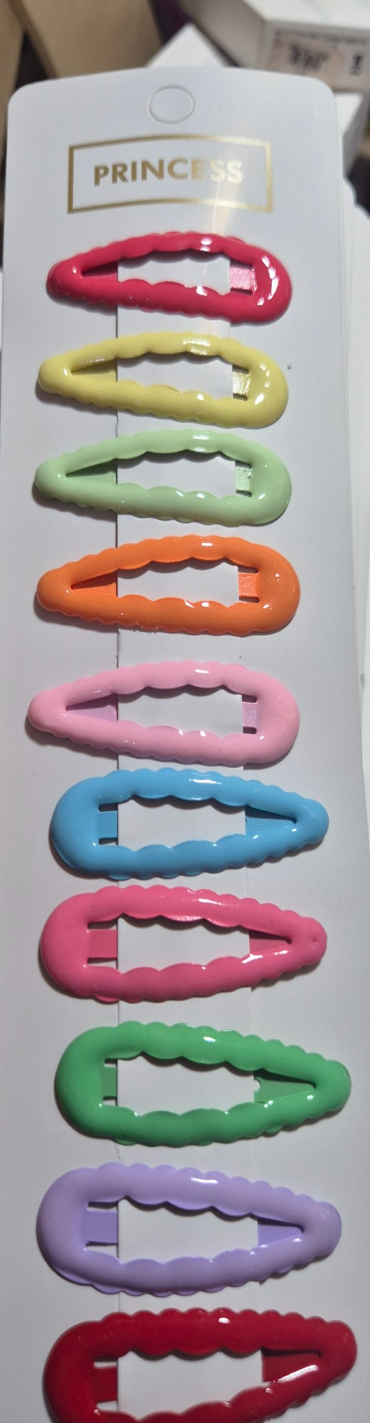Broche colores